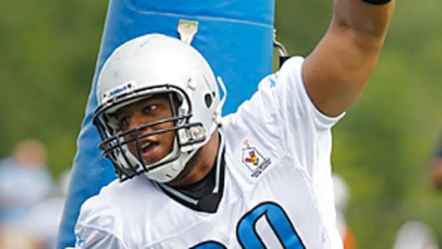 ndamukong-suh-story-ap.jpg